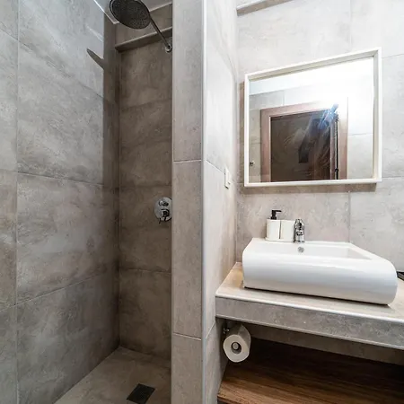 Ark Urban Living 3*