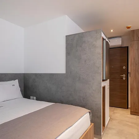 Aparthotel Ark Urban Living 3*