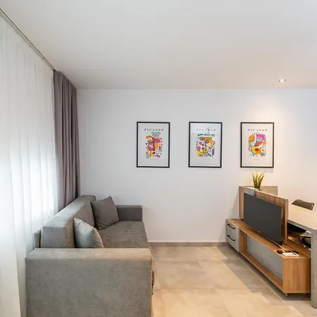 Ark Urban Living Aparthotel